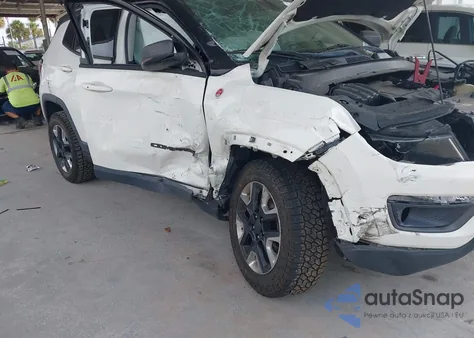 2018 Jeep Compass Trailhawk 4X4 z USA, uszkodzony, nr VIN 3C4NJDDB4JT417518